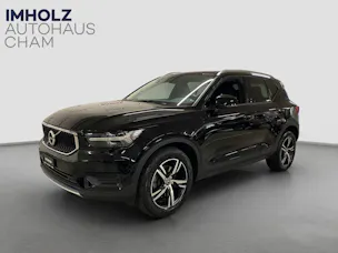 Volvo XC40 2.0 D4 Momentum AWD