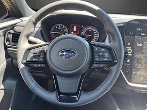 Subaru Forester Station 2.0i e-Boxer Luxury