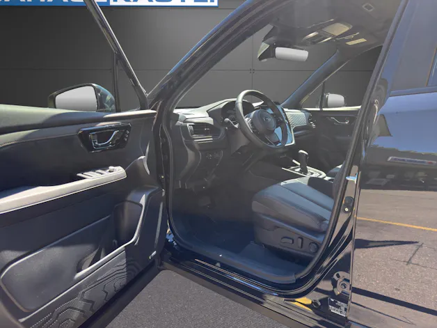 Subaru Forester Station 2.0i e-Boxer Luxury