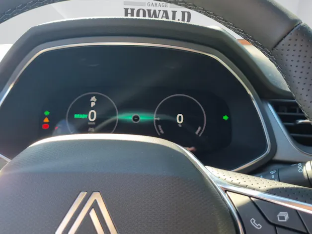 RENAULT Captur 1.8 E-Tech techno