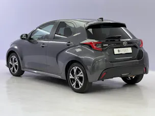 Toyota Yaris 1.5 VVT-i HSD Trend