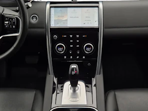 Fahrzeugbild LAND ROVER Discovery Sport 2.0 SD4 200 SE