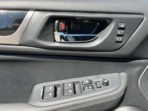 Subaru Outback 2.5i Luxury