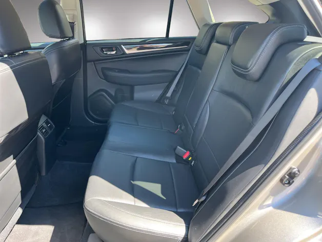 Subaru Outback 2.5i Luxury