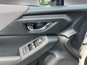 Subaru Crosstrek 2.0i e-Boxer Swiss Plus