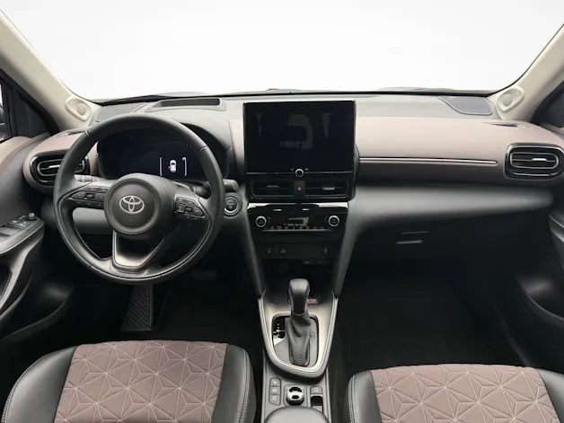 Toyota Yaris Cross 1.5 VVT-i HSD Premium AWD-i