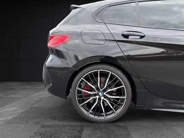 BMW M135i xDrive