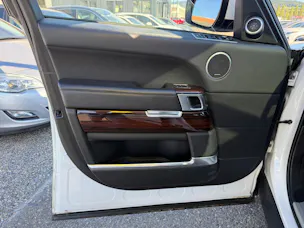 Land Rover Range Rover 4.4 SDV8 Autobiography