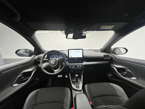 https://vehicle.imgix.net/4389456/cacf7af2-a49e-47d6-8a07-537a408420b1.jpg