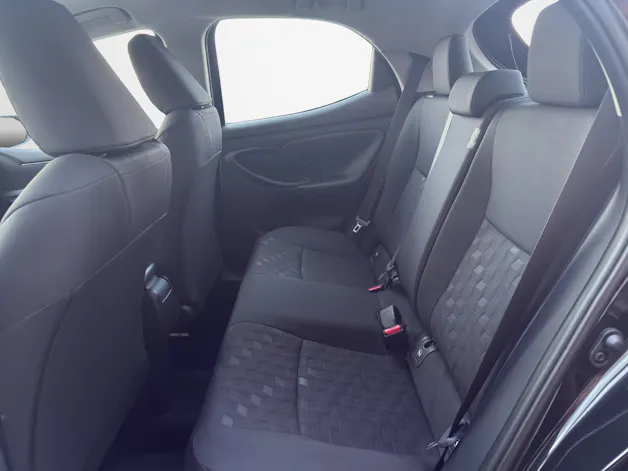 Toyota Yaris 1.5 VVT-i HSD Comfort