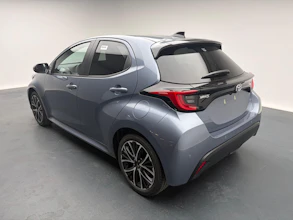 https://vehicle.imgix.net/4389469/93b287bc-853c-4478-b3ae-8cd5a0ca856e.jpg