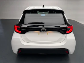 https://vehicle.imgix.net/4389470/b48a36fe-4bc8-47a0-88f9-1cd42a89bd1e.jpeg