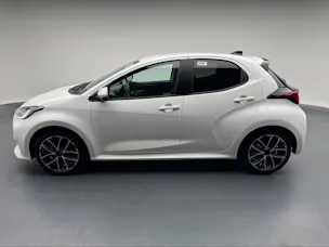 Toyota Yaris 1.5 VVT-i HSD Trend