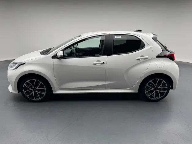 Toyota Yaris 1.5 VVT-i HSD Trend