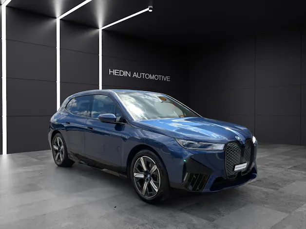 BMW iX xDrive40