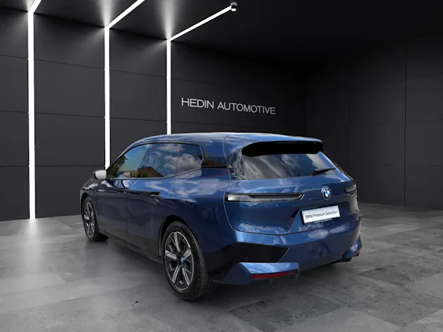 BMW iX xDrive40