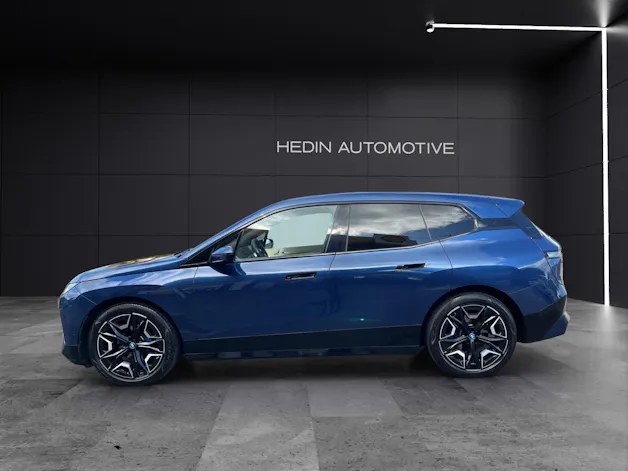 BMW iX xDrive50