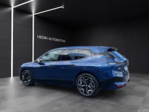 BMW iX xDrive50