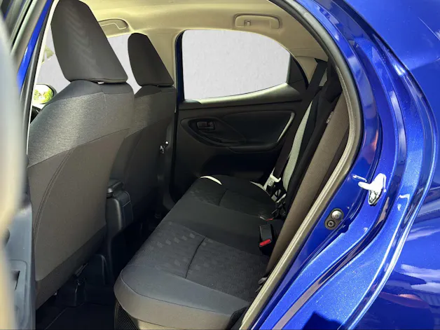 Toyota Yaris 1.5 VVT-i HSD Trend