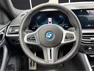 BMW i4 M50