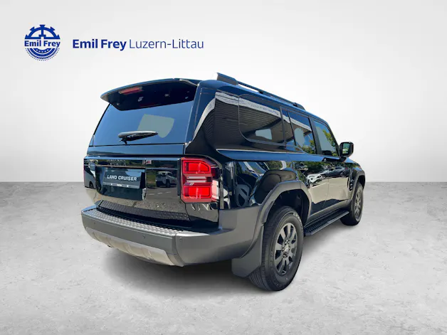 Toyota Land Cruiser 2.8 D 48V Style