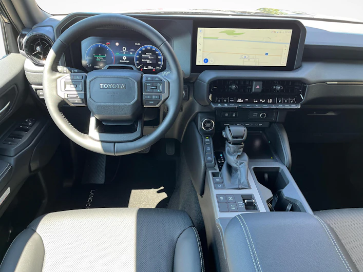 Fahrzeugbild TOYOTA LANDCRUISER