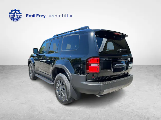 Toyota Land Cruiser 2.8 D 48V Style