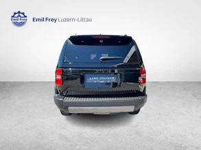 https://vehicle.imgix.net/4389591/c8bd7ba9-48e6-46ed-8b5a-5d22f08e8e9c.jpg