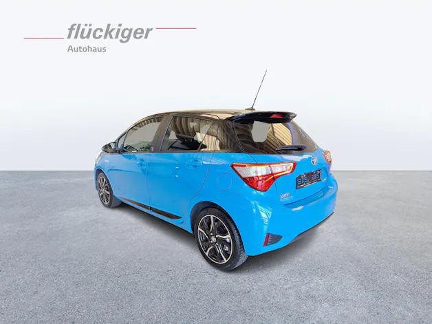 Toyota Yaris 1.5 VVT-i HSD Limited