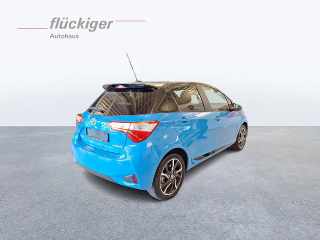 Toyota Yaris 1.5 VVT-i HSD Limited