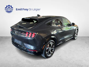 https://vehicle.imgix.net/4389626/063fc898-c480-4bc7-9b5c-2642923ce0e9.jpg