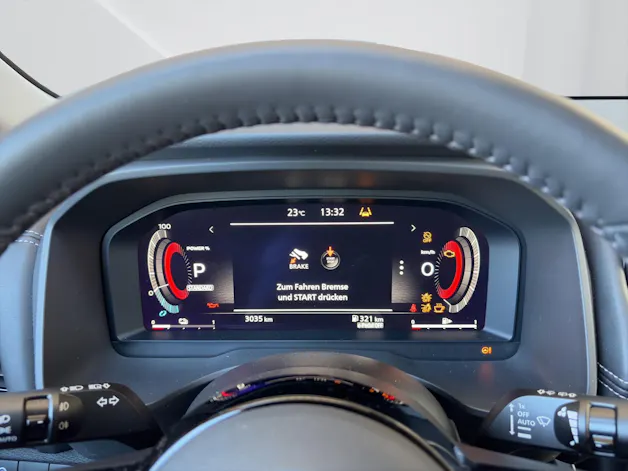 Nissan X-Trail 1.5 VC-T N-Trek e-4orce 5-Plätzer