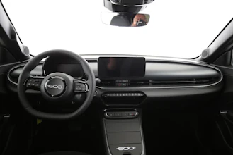 https://vehicle.imgix.net/4389721/c2ba92b3-b7be-437f-a3a3-bac48e938cdd.jpg