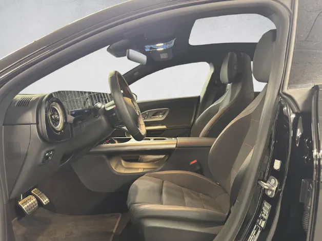 Mercedes-Benz CLA 350 AMG Line 4Matic EQ