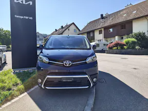 Toyota PROACE Verso L1 2.0 D Shuttle