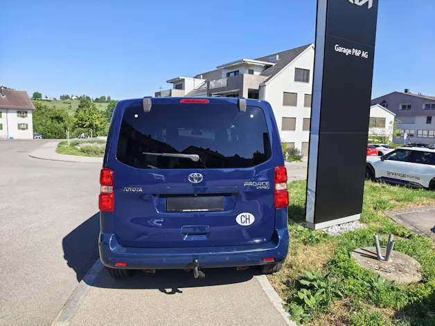 Toyota PROACE Verso L1 2.0 D Shuttle