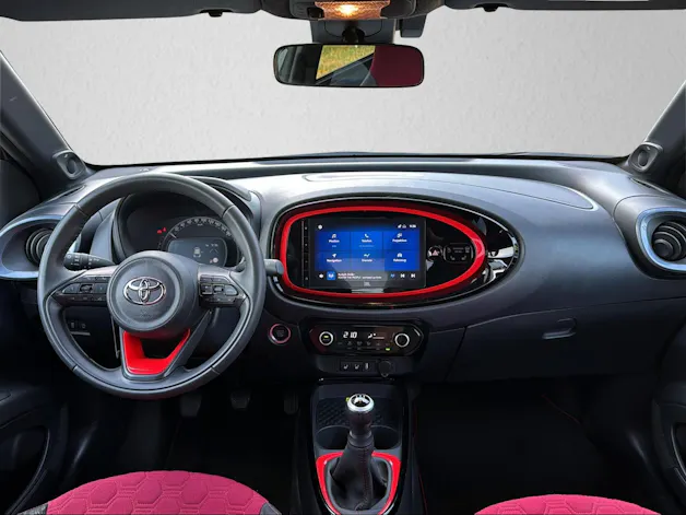 Toyota Aygo X 1.0 VVT-i Undercover
