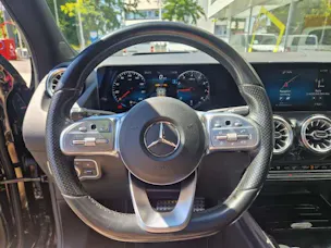 Mercedes-Benz GLA 250 AMG Line