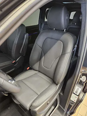 Mercedes-Benz V 300 d 4Matic Swiss Edition lang Van