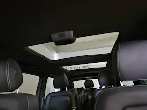 Mercedes-Benz V 300 d 4Matic Swiss Edition lang Van