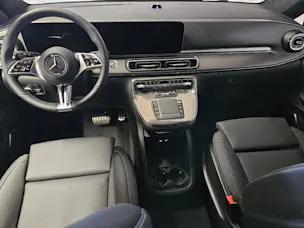 Mercedes-Benz V 300 d 4Matic Swiss Edition lang Van