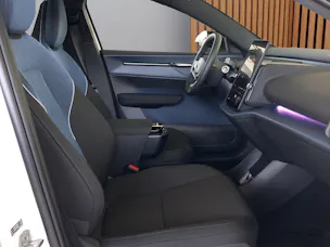 Volvo EX30 CC E60 Twin Performance AWD