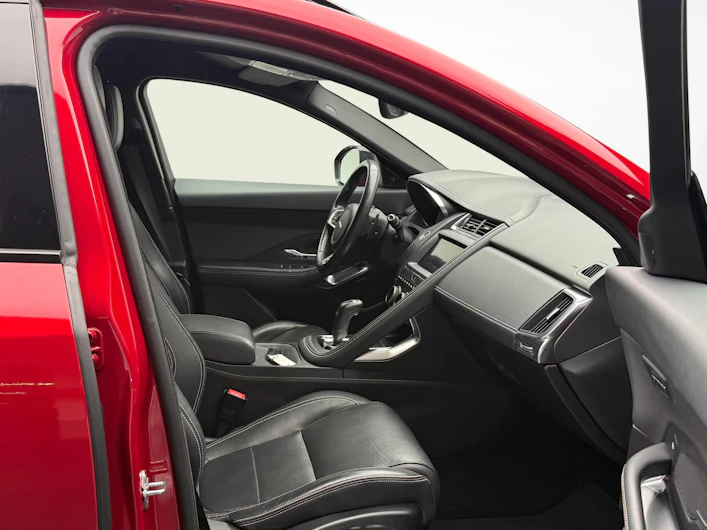 Fahrzeugbild JAGUAR E-PACE