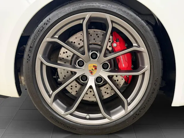 Porsche 718 Spyder