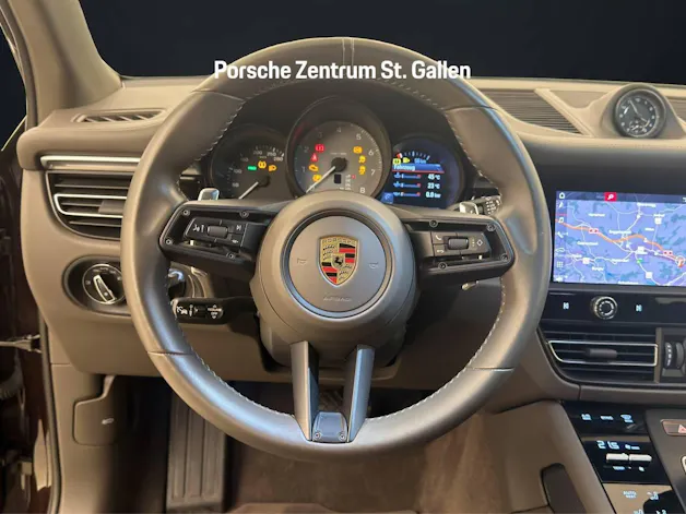 Porsche Macan S