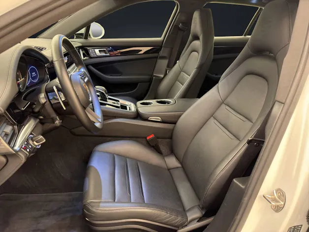 Porsche Panamera 4 E-Hybrid Sport Turismo