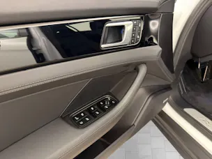Porsche Panamera 4 E-Hybrid Sport Turismo