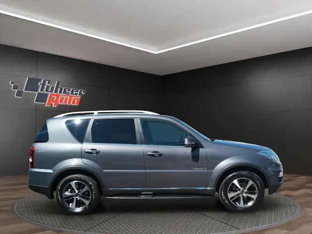 SsangYong Rexton W RX 220 e-XDi Executive