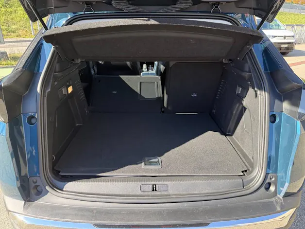 Peugeot 3008 Plug-in Hybrid 225ch e-EAT8 Allure Pack
