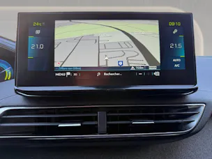 Peugeot 3008 Plug-in Hybrid 225ch e-EAT8 Allure Pack